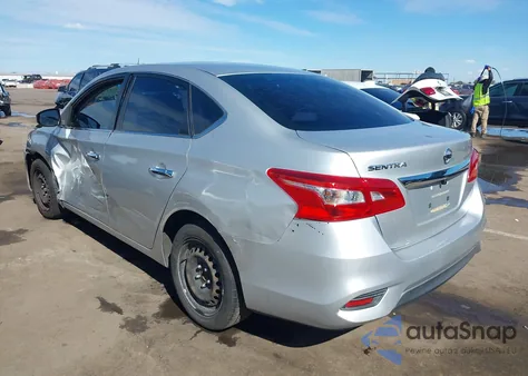 2017 Nissan Sentra S z USA, uszkodzony, nr VIN 3N1AB7AP0HY394848